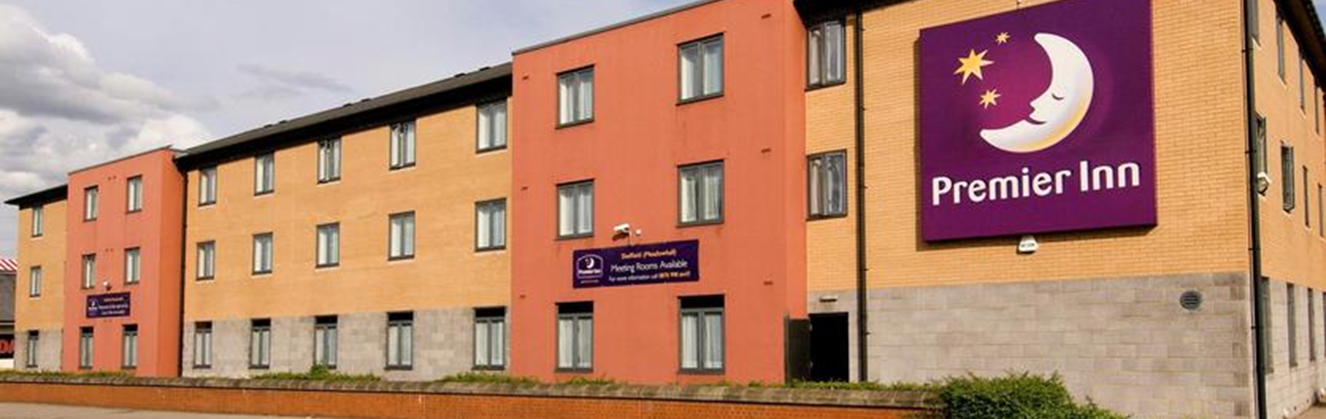 Premier Inn Meadowhall – exterior view of the hotel building.