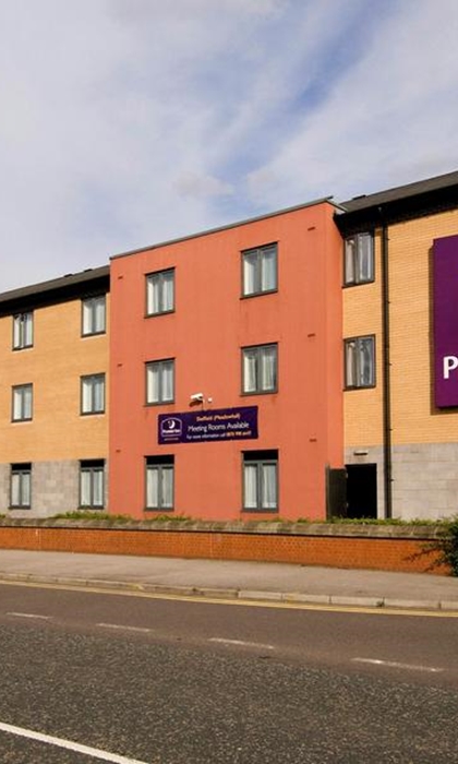 Premier Inn Meadowhall – exterior view of the hotel building.