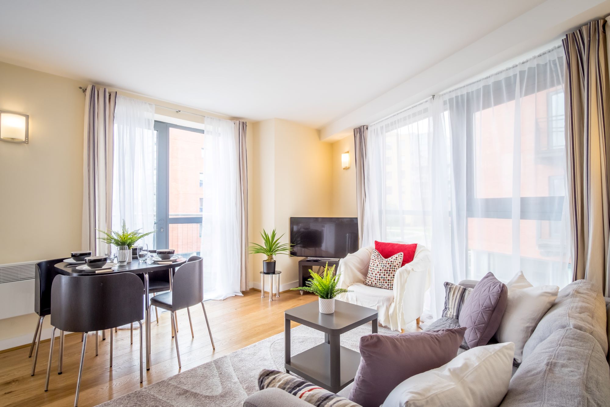 Longe diner at Bwise Property Serviced Apartments