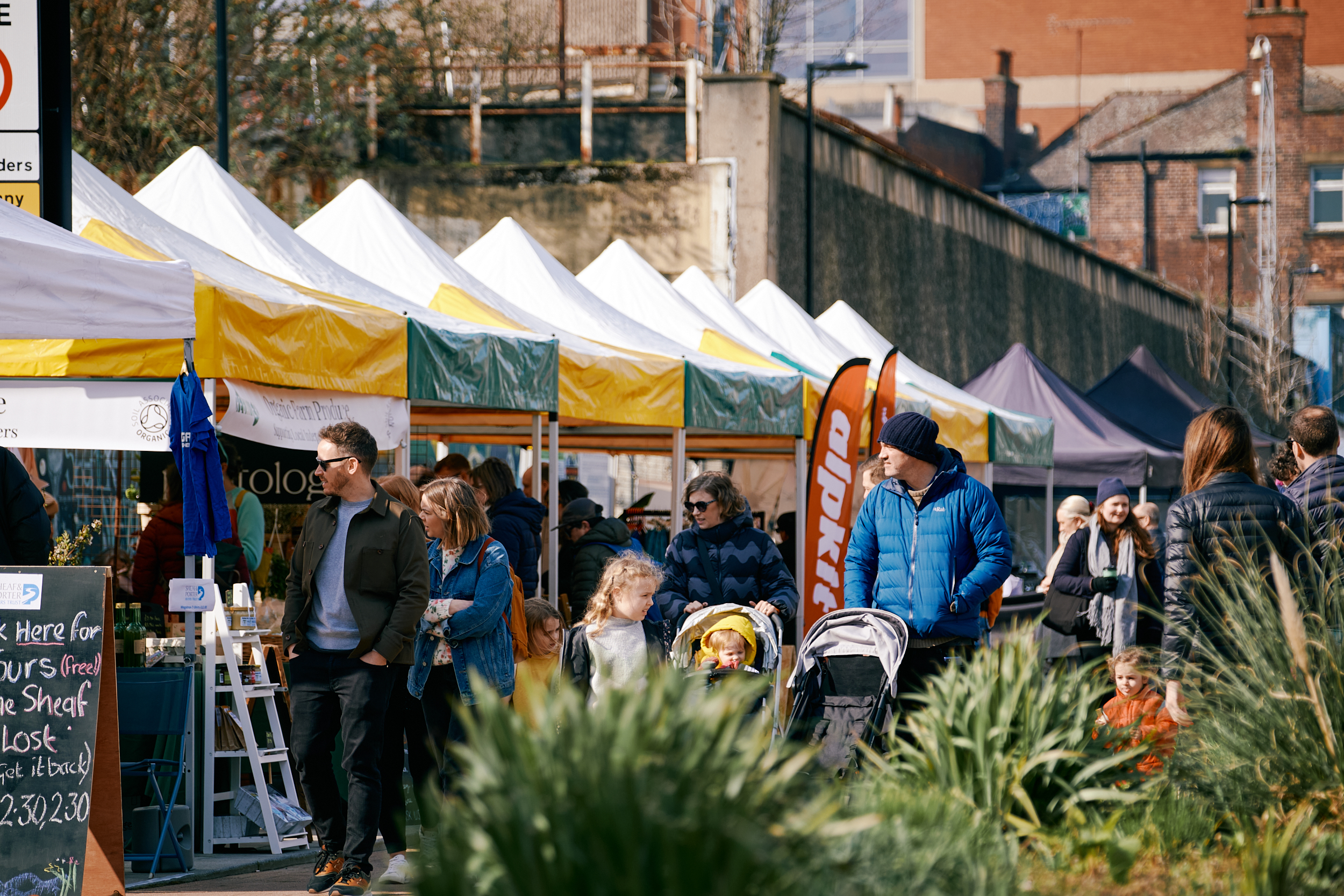 Pollen Market filled with people.