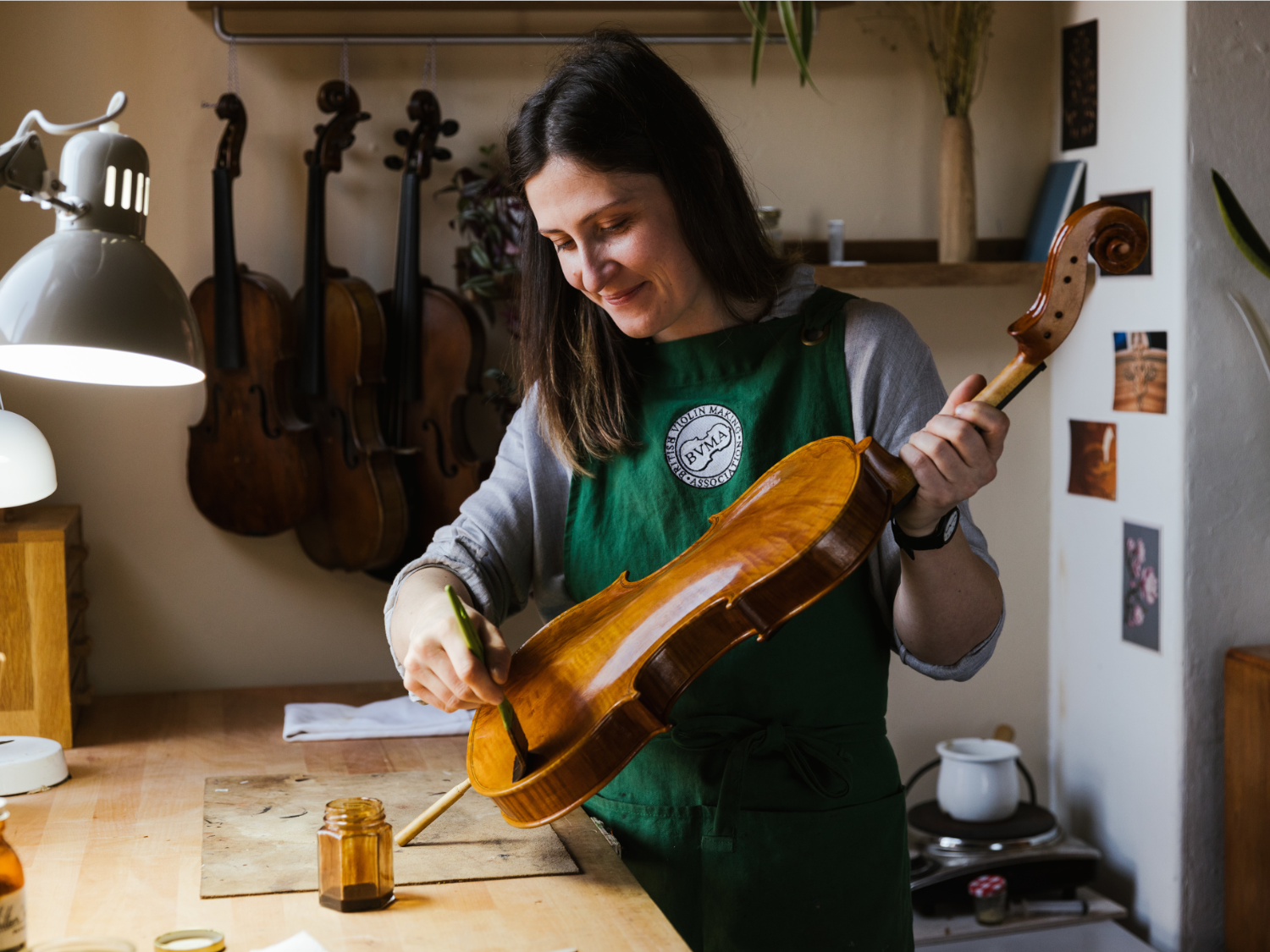 Emma Hardy from Hardy Violins making a violin.