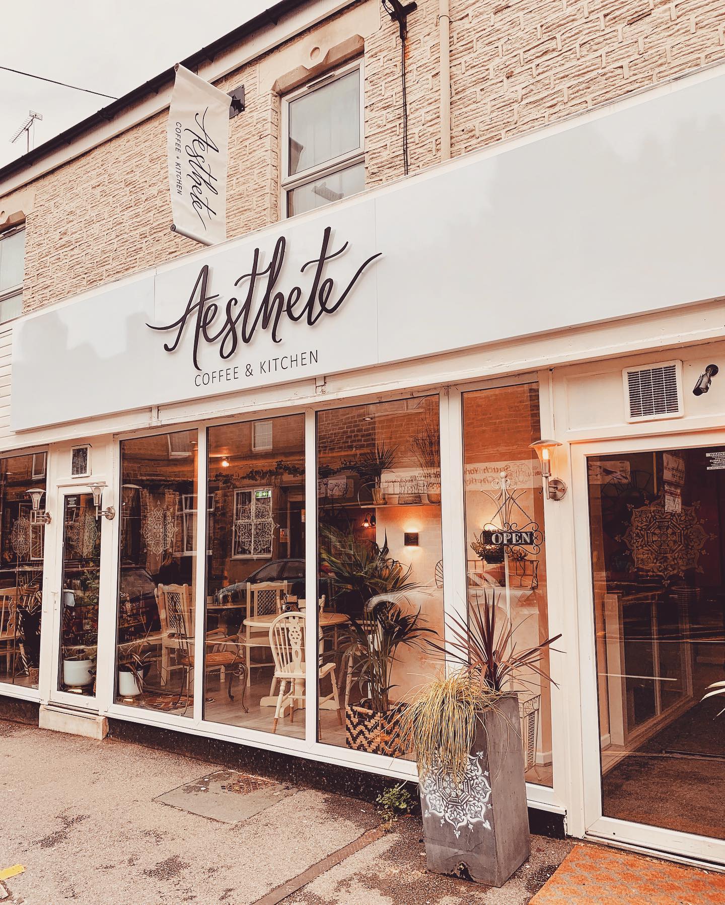 The exterior of Aesthete Coffee + Kitchen.