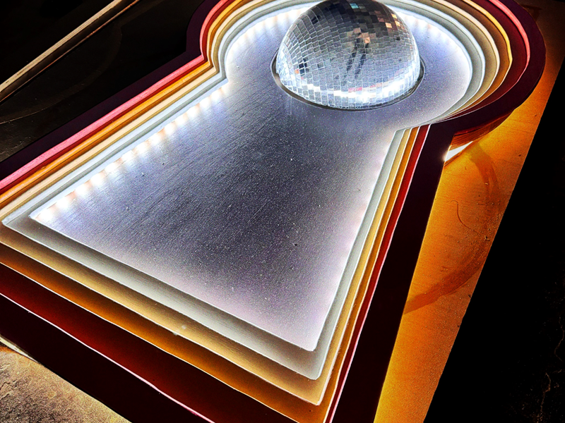 The interior of the Hallamshire Hotel.