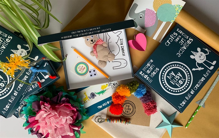 New Arts And Crafts Boxes To Nurture Children’S Creativity At Home, full of projects for children to do.