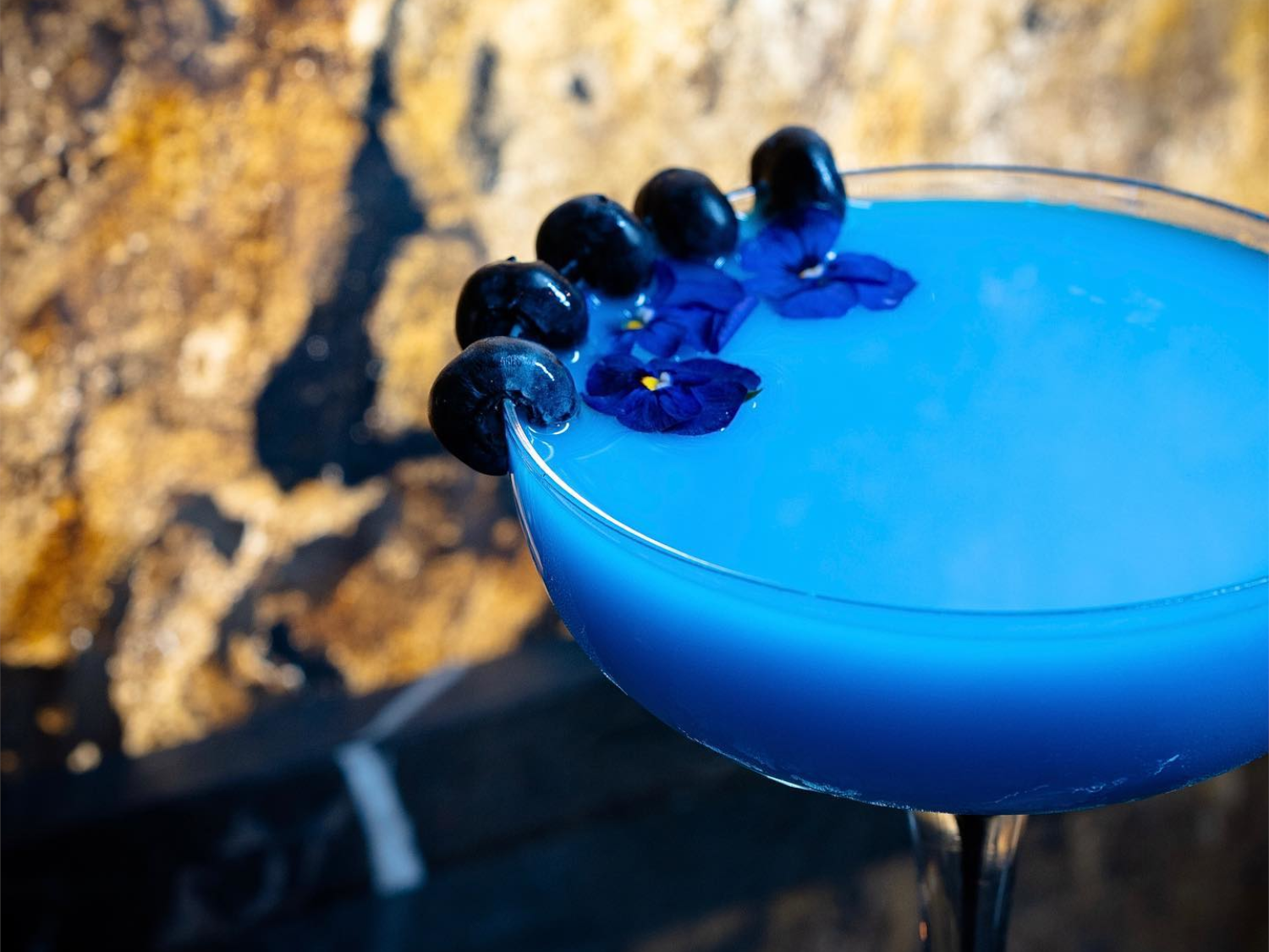 Cocktails at Lounge 418.