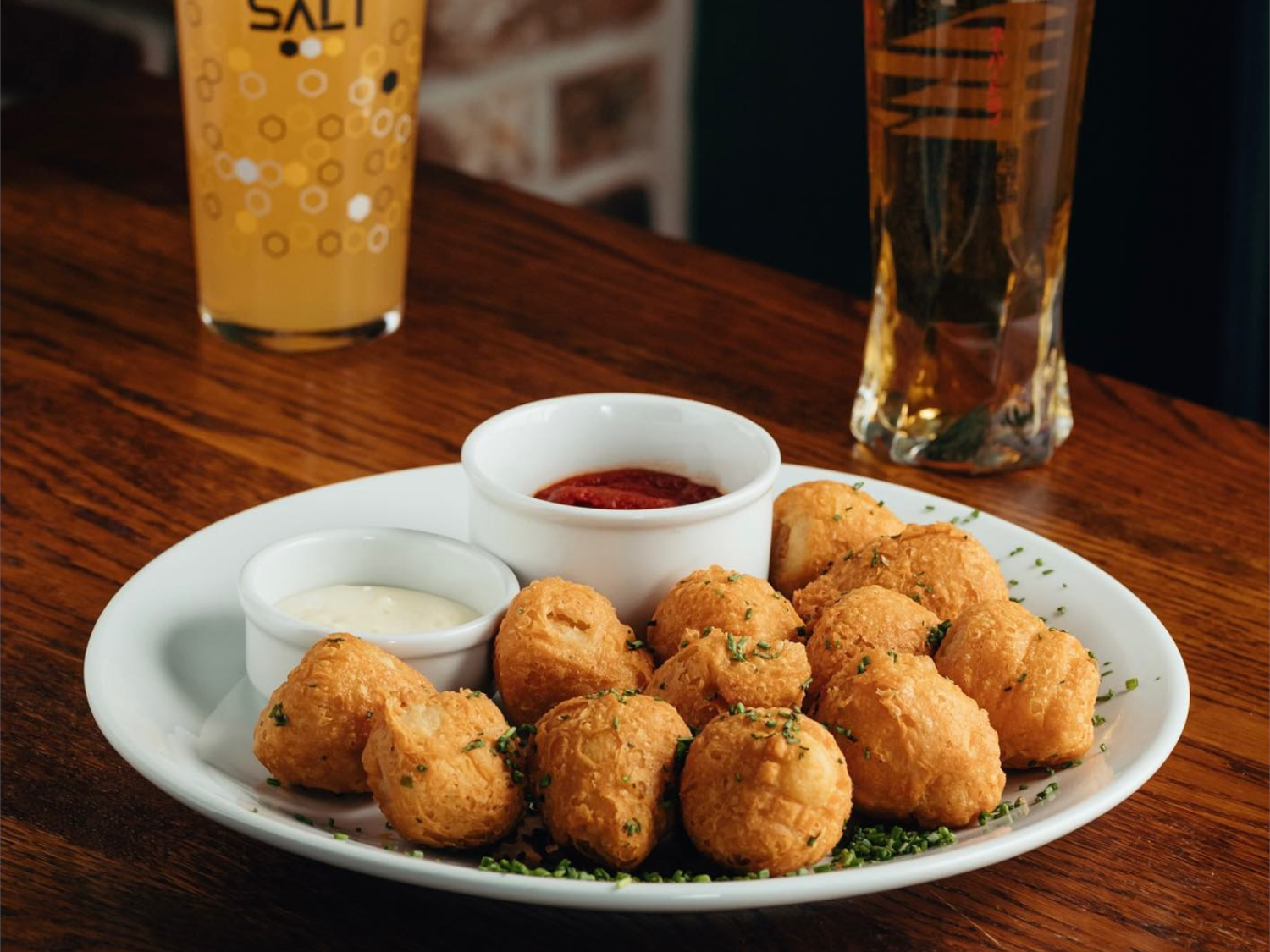 Appetisers at Over The Yardarm.