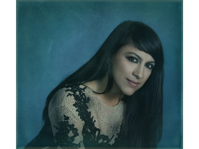 Monegasque-Sri Lankan pianist, Shani Diluka