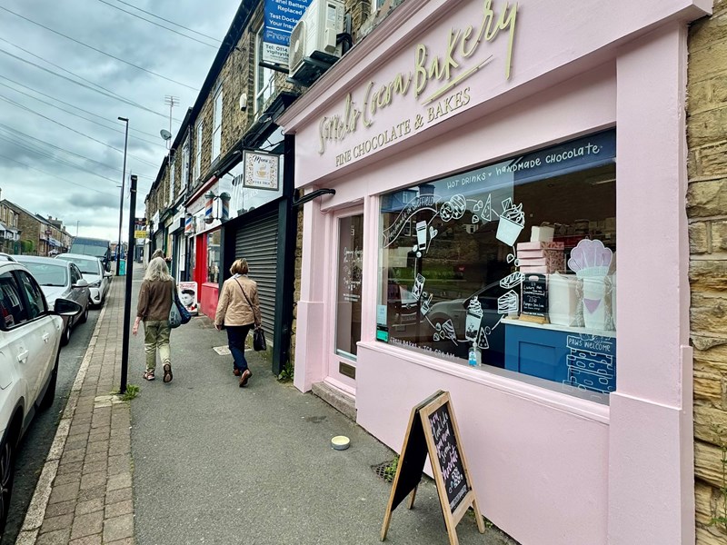 The pink exterior of Sorrel's Cocoa Bakery.