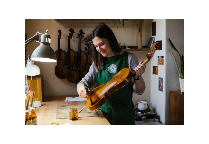 Emma Hardy from Hardy Violins making a violin.
