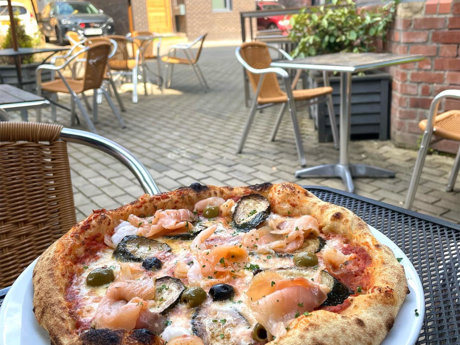 Pizza on the terrace at Isabella's.