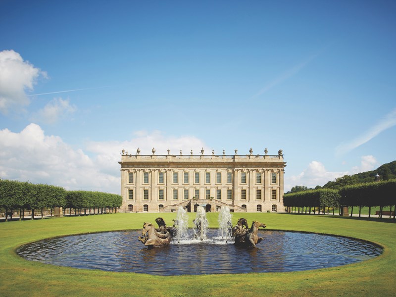 Chatsworth House and ornamental fountain.