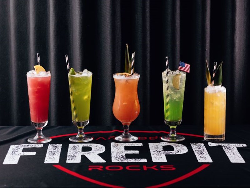 Cocktails at FirePit Rocks Bar and BBQ